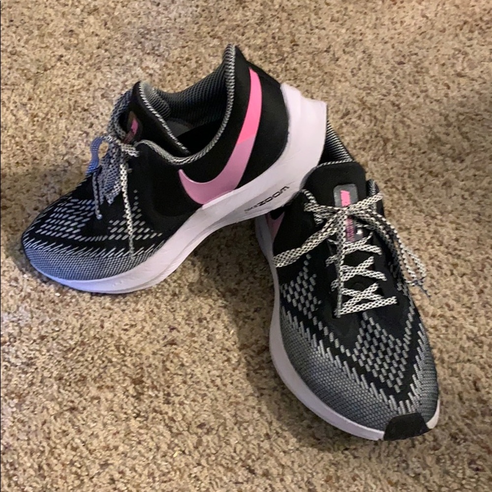 Nike Zoom Winflo Size 10
